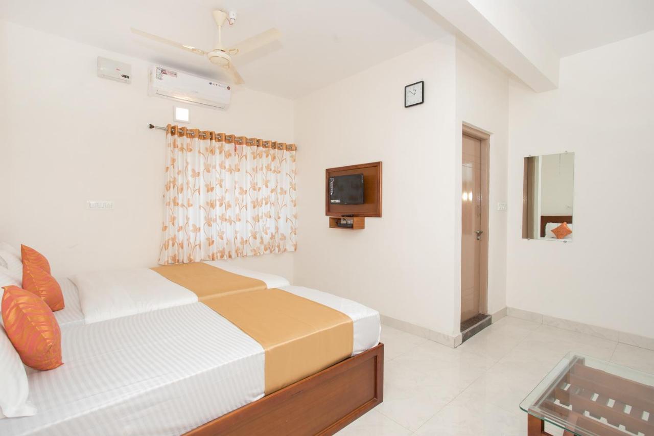 Oyo 11097 Hotel Grand Arabian Bengaluru Zewnętrze zdjęcie