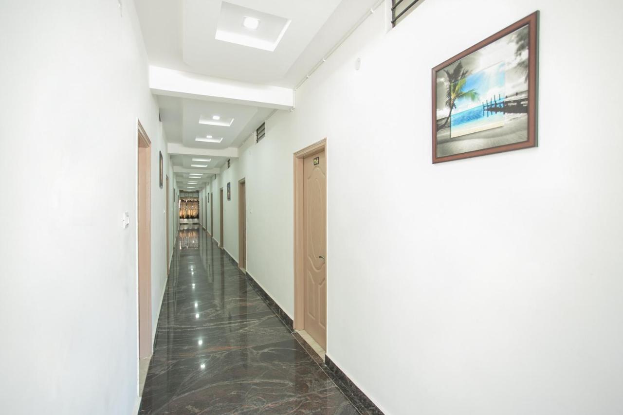 Oyo 11097 Hotel Grand Arabian Bengaluru Zewnętrze zdjęcie