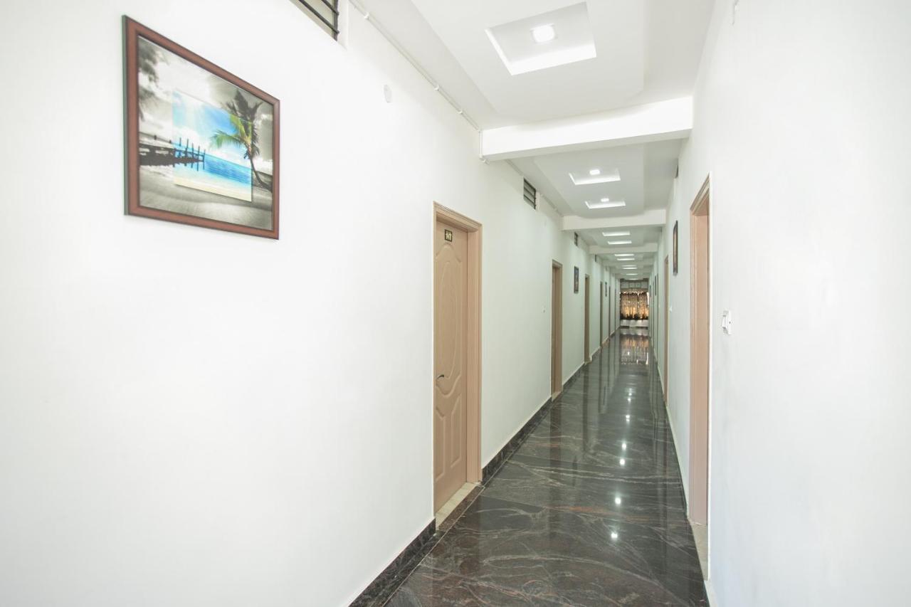 Oyo 11097 Hotel Grand Arabian Bengaluru Zewnętrze zdjęcie